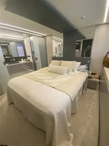 Thumbnail von Pershing 62