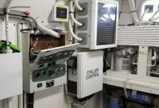 Thumbnail von Trumpy Raised Pilot House  Timeless