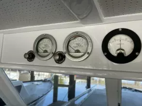 Thumbnail von Huckins Linwood ELUSIVE