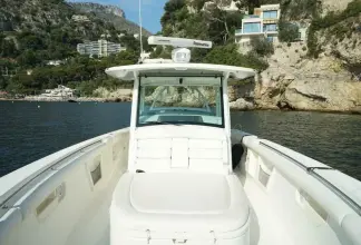 Thumbnail von Boston Whaler 370 Outrage EXPLORER II