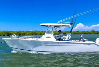 Thumbnail von Cobia 285 CC OPEN