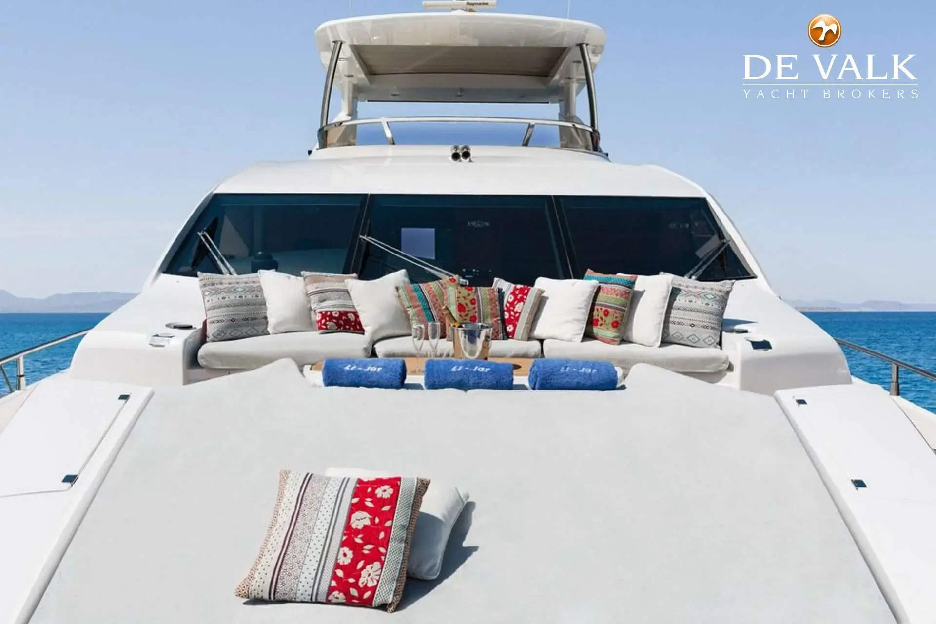 Thumbnail von Sunseeker 86 Yacht