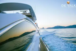 Thumbnail von Sunseeker 86 Yacht