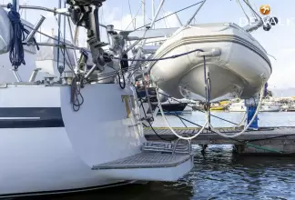 Thumbnail von Laurent Giles 16,45