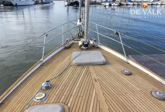 Thumbnail von Laurent Giles 16,45