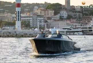 Thumbnail von Reborn 38 Bowrider