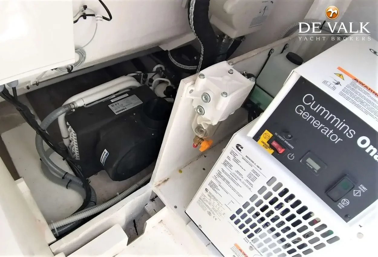 Thumbnail von Dufour Catamaran 48