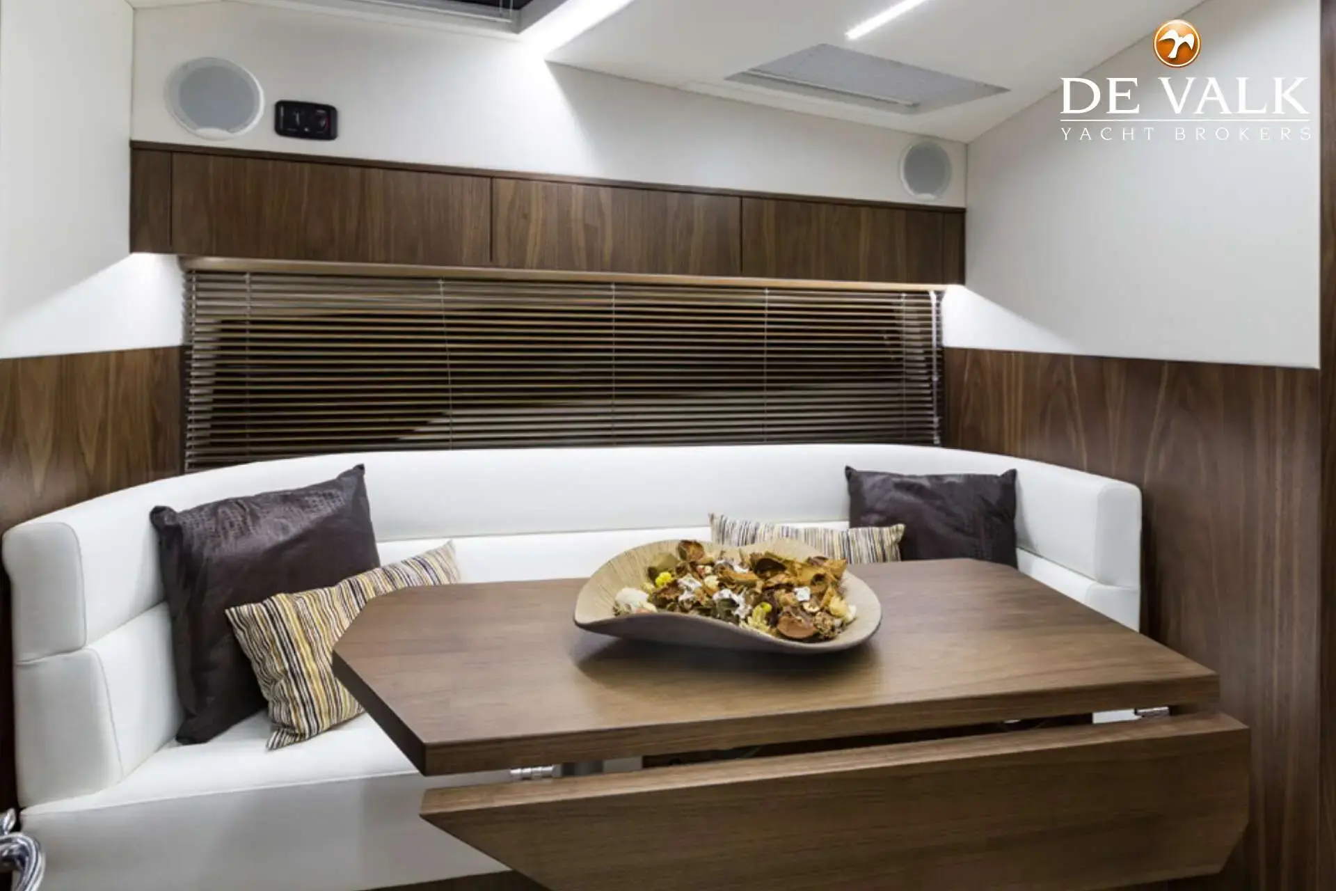 Thumbnail von Galeon 335 HTS