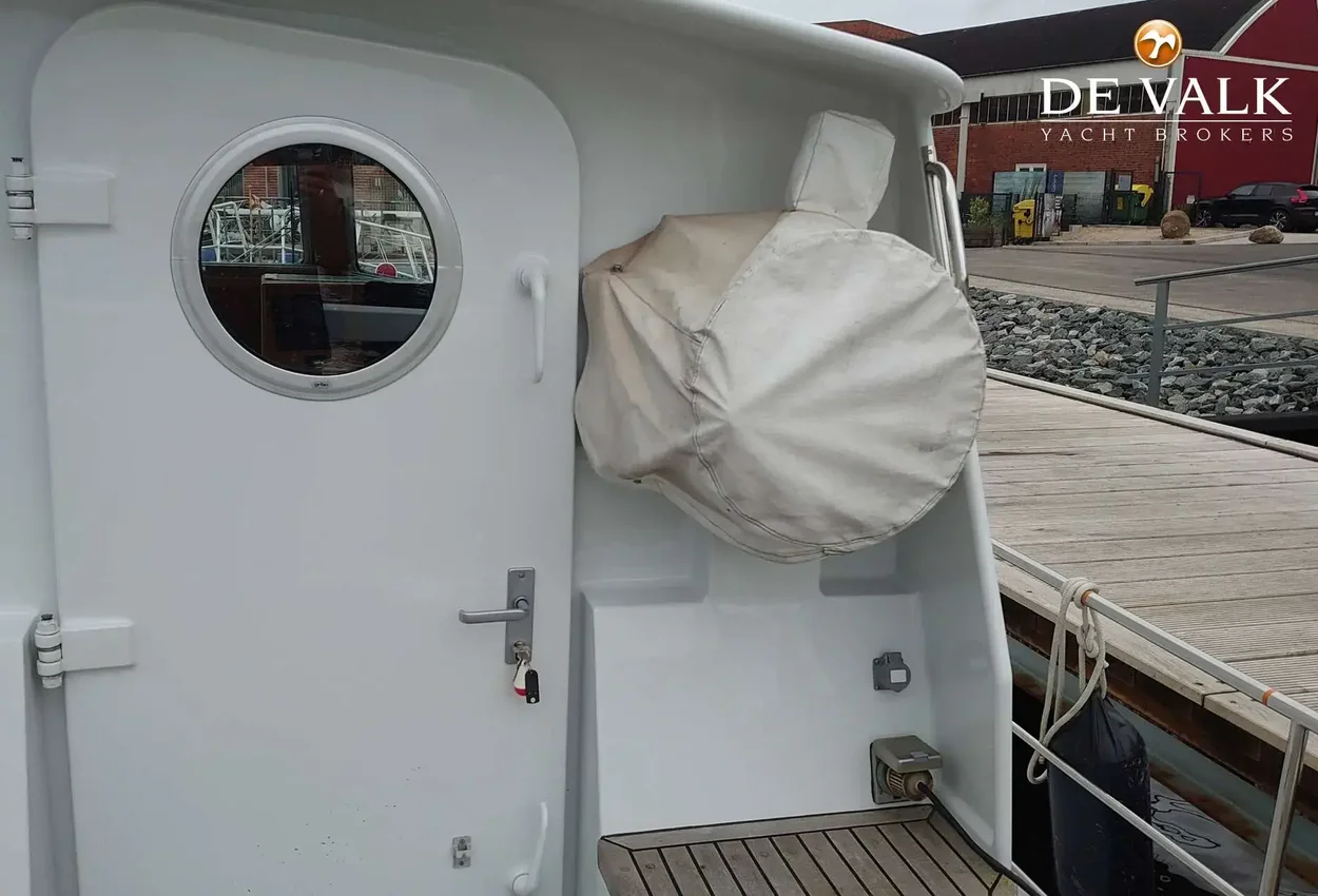 Thumbnail von Pilot 44