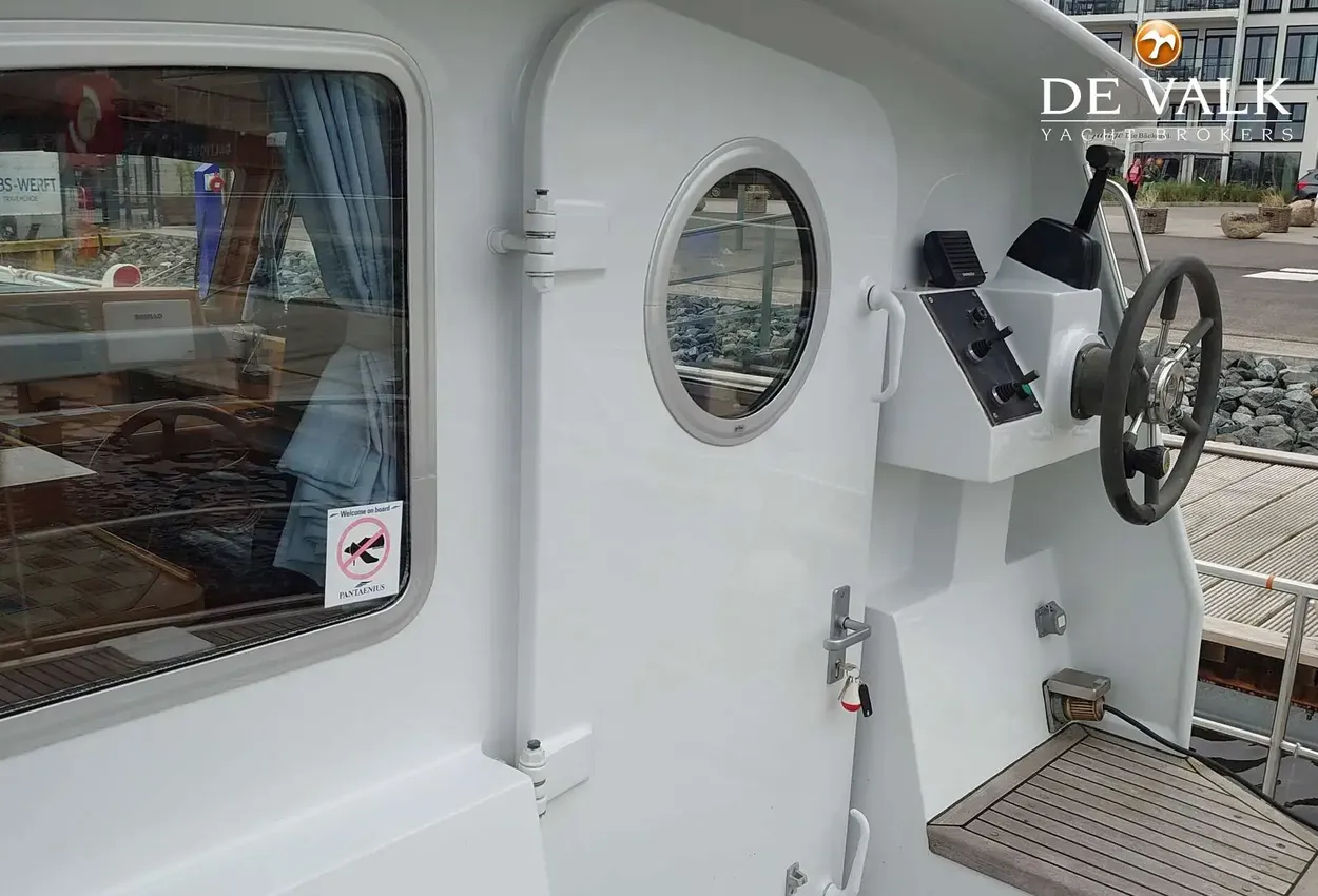 Thumbnail von Pilot 44