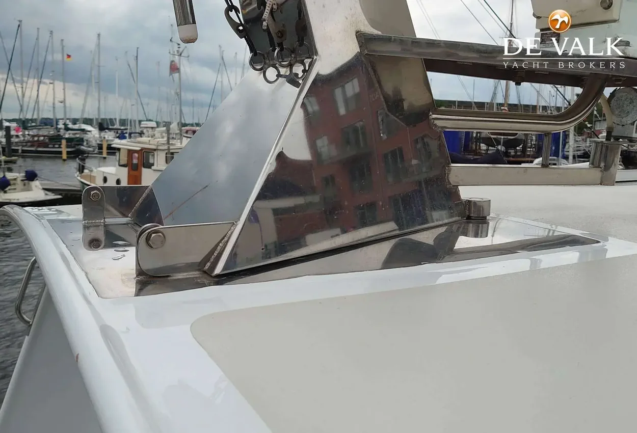 Thumbnail von Pilot 44