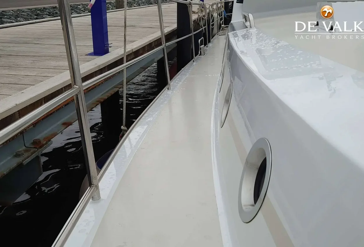 Thumbnail von Pilot 44