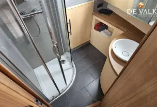 Thumbnail von Van Den Hoven Executive 1700