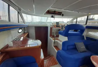 Thumbnail von Sealine F37 Moira