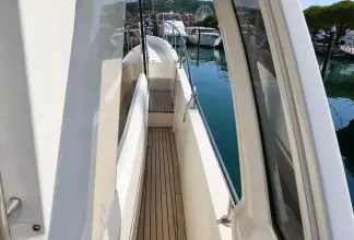 Thumbnail von Greenline 39 Hybrid Lilium