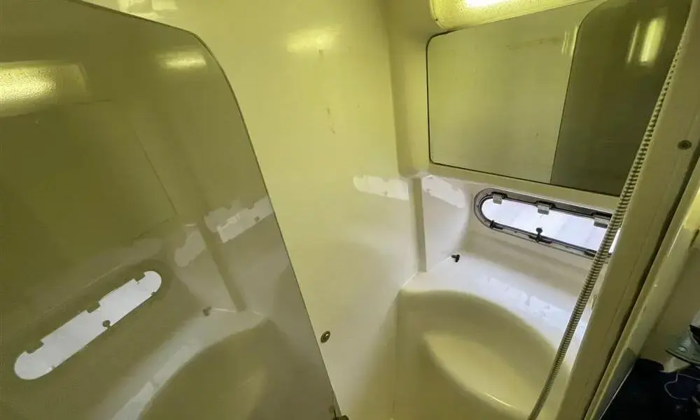 Thumbnail von Sealine F44