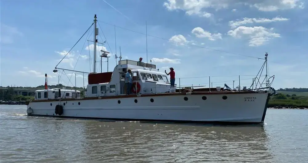 Thornycroft HS Target Towing Launch Amiens
