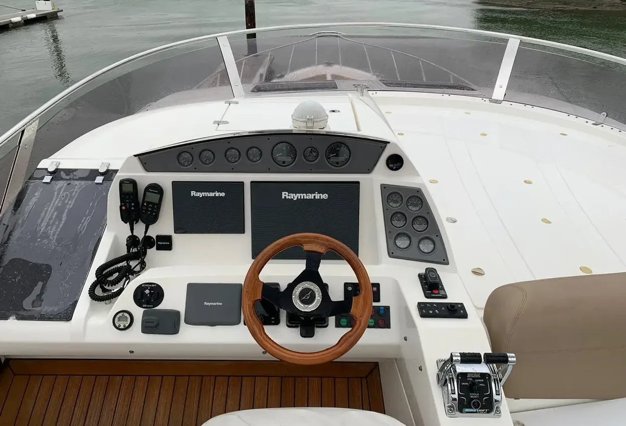 Thumbnail von Sealine T60 LILLY B