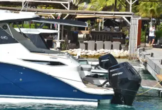 Thumbnail von Sea Ray 320 Sundancer Außenborder