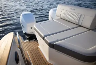Thumbnail von Sea Ray 320 Sundancer Außenborder
