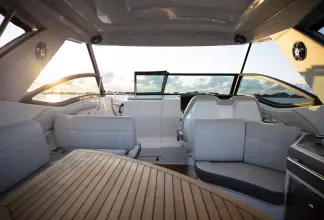 Thumbnail von Sea Ray 320 Sundancer Außenborder