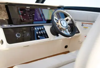 Thumbnail von Sea Ray 320 Sundancer Außenborder