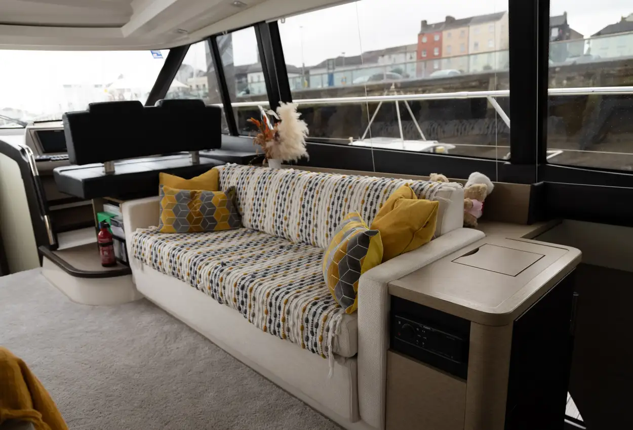 Thumbnail von Prestige 560