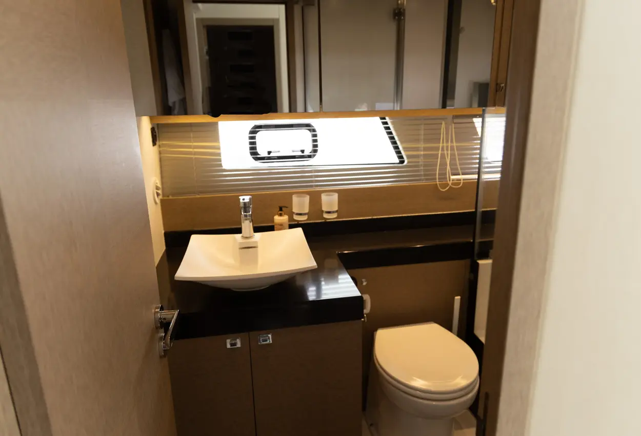 Thumbnail von Prestige 560