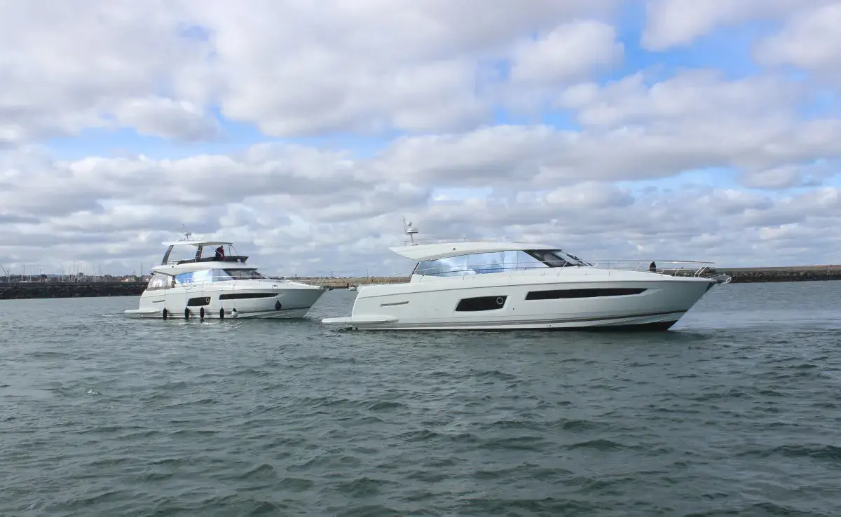 Thumbnail von Prestige 560