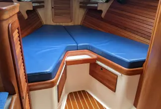 Thumbnail von Hinckley Picnic Boat 36 Bubbles