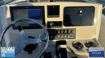 Thumbnail von Boston Whaler 220 Dauntless