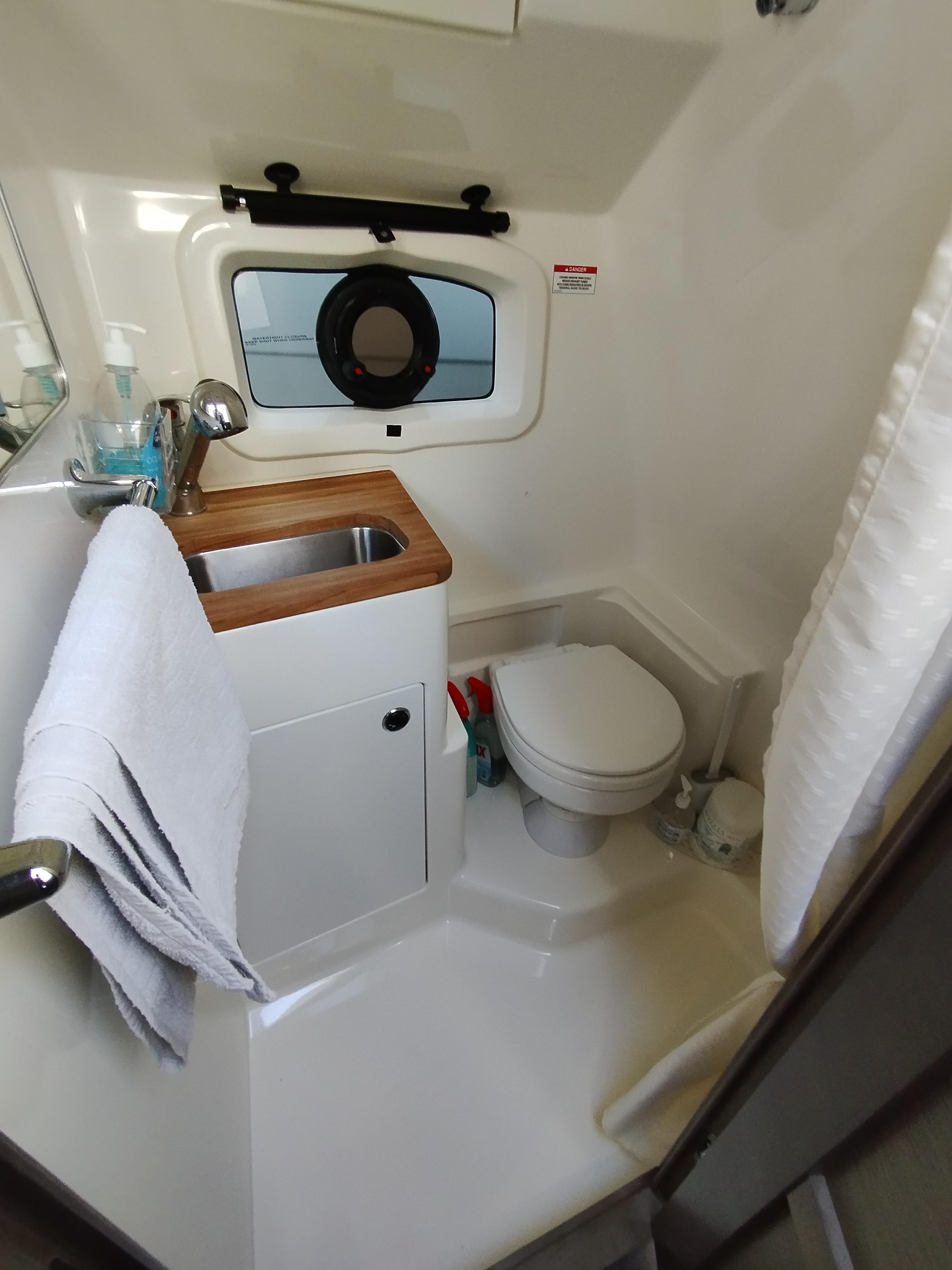 Thumbnail von Bayliner 855 Cruiser