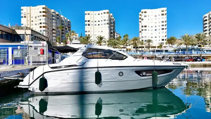 Azimut Atlantis 34