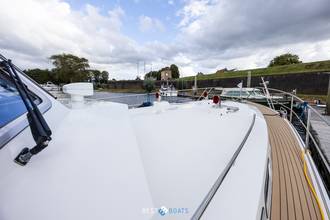 Thumbnail von Pilot 50