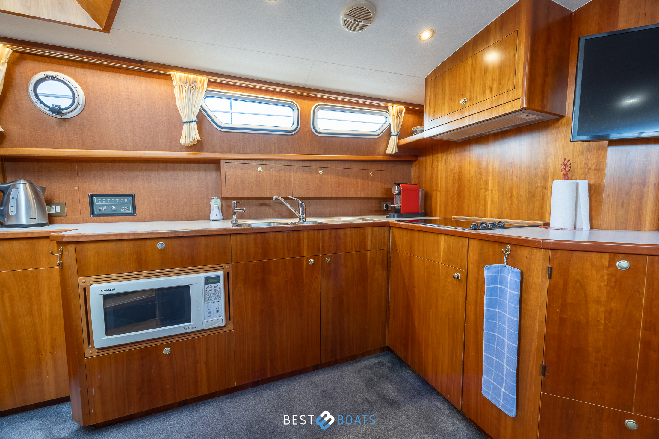 Thumbnail von Pilot 50