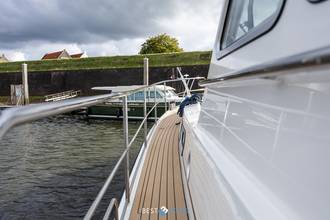 Thumbnail von Pilot 50