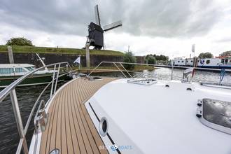 Thumbnail von Pilot 50