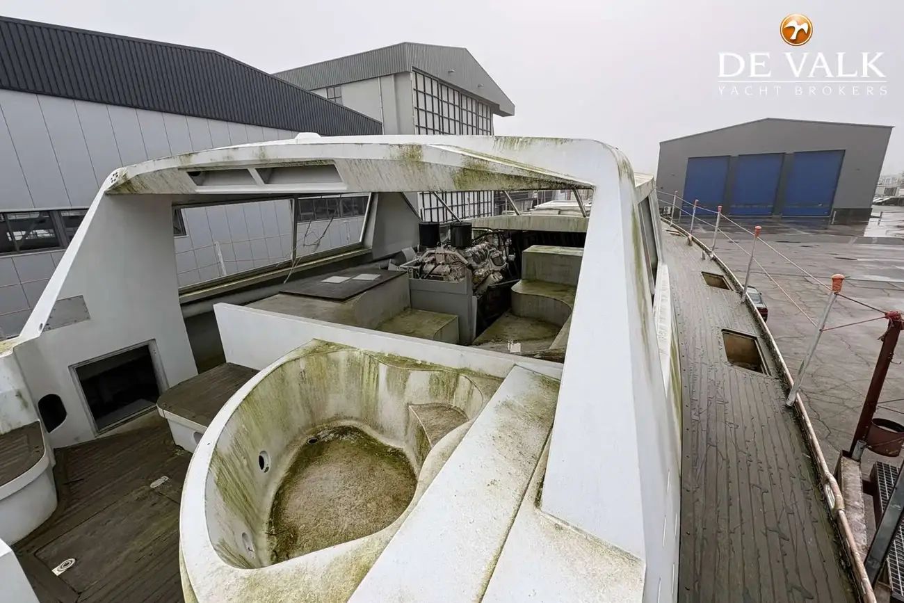 Thumbnail von Trintella 82AD hull