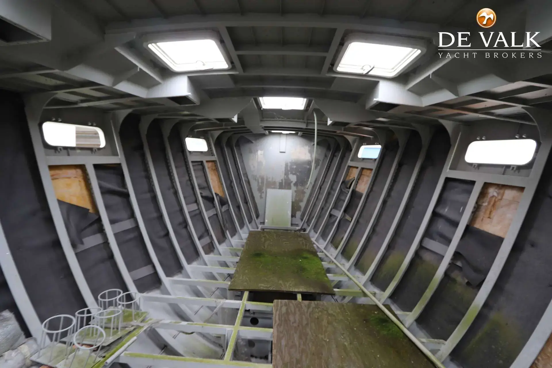 Thumbnail von Trintella 82AD hull