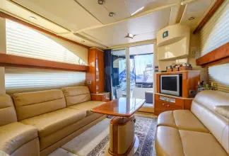 Thumbnail von Meridian 341 Sedan