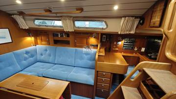 Thumbnail von Hallberg Rassy 37