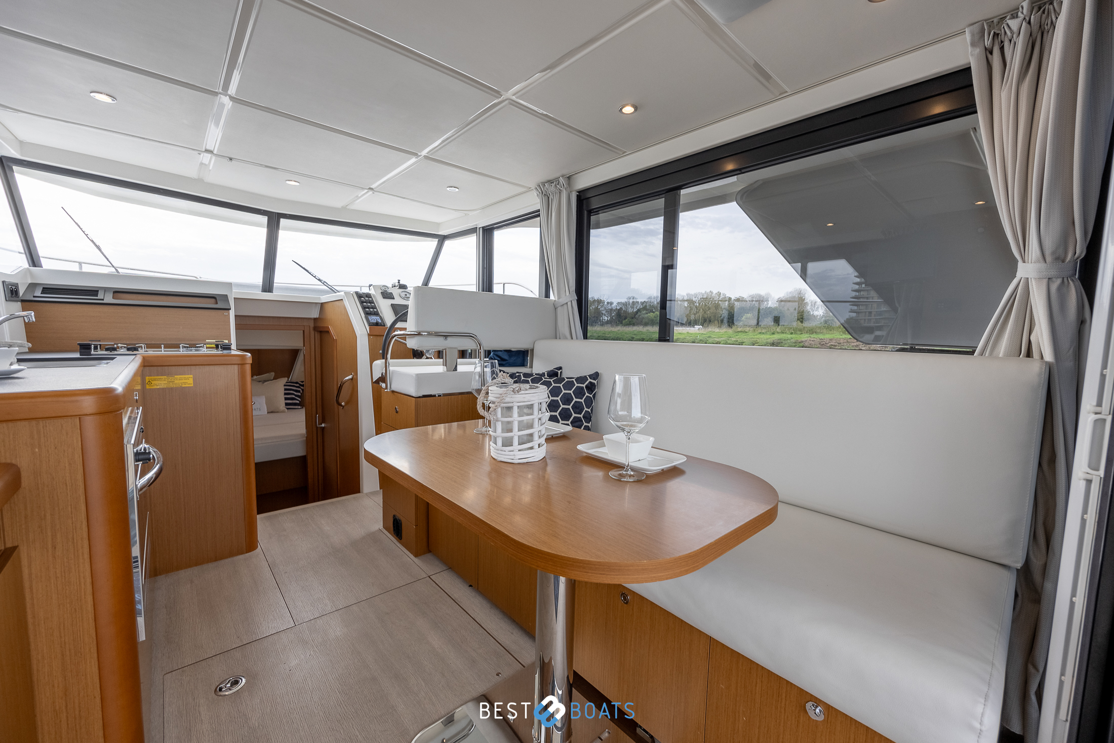 Thumbnail von Beneteau Swift Trawler 30 Charbet