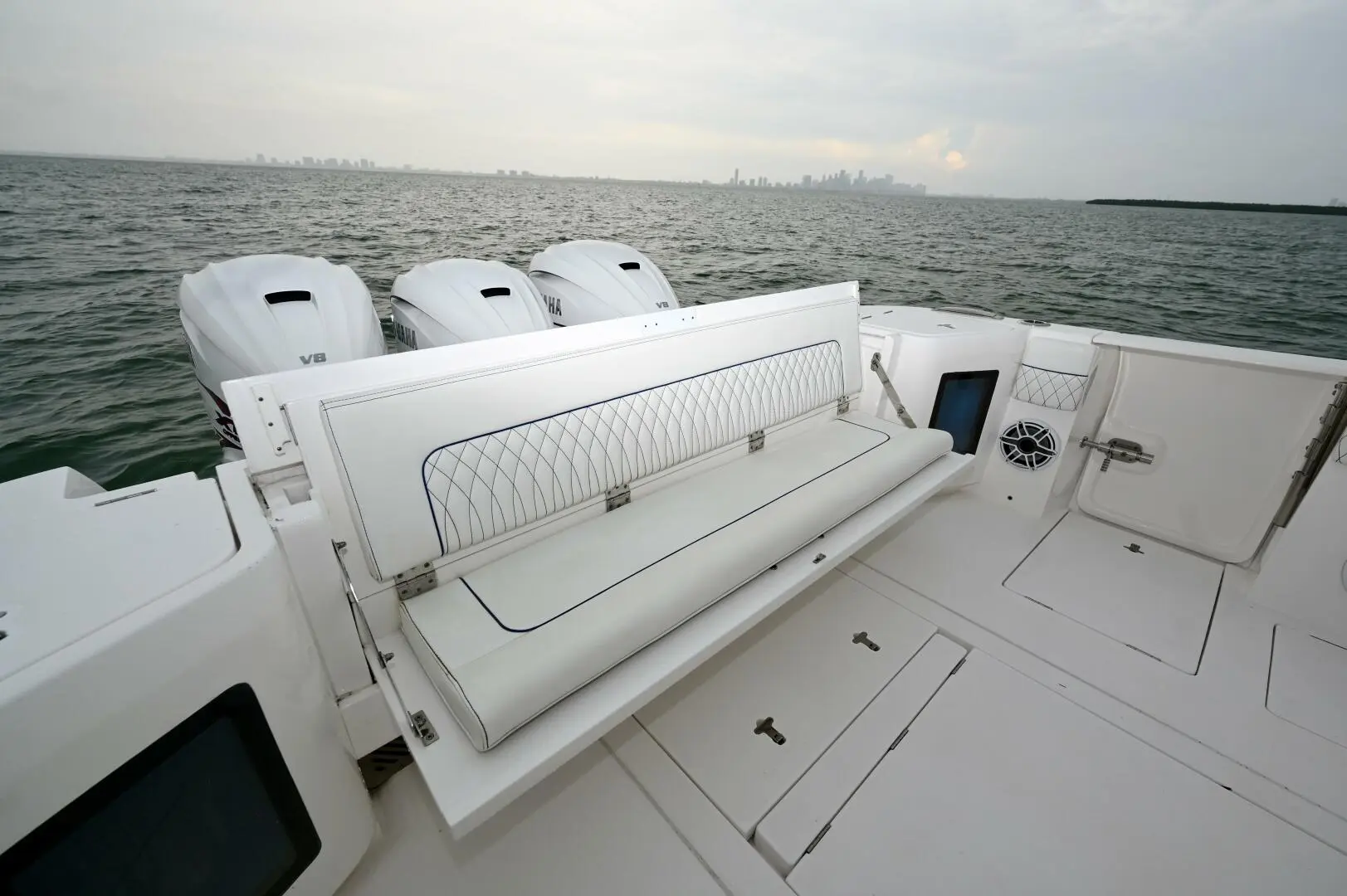 Thumbnail von Intrepid 438 Evolution