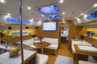 Thumbnail von Catalina 426 Available to Order to your Specs