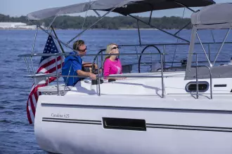 Thumbnail von Catalina 426 Available to Order to your Specs