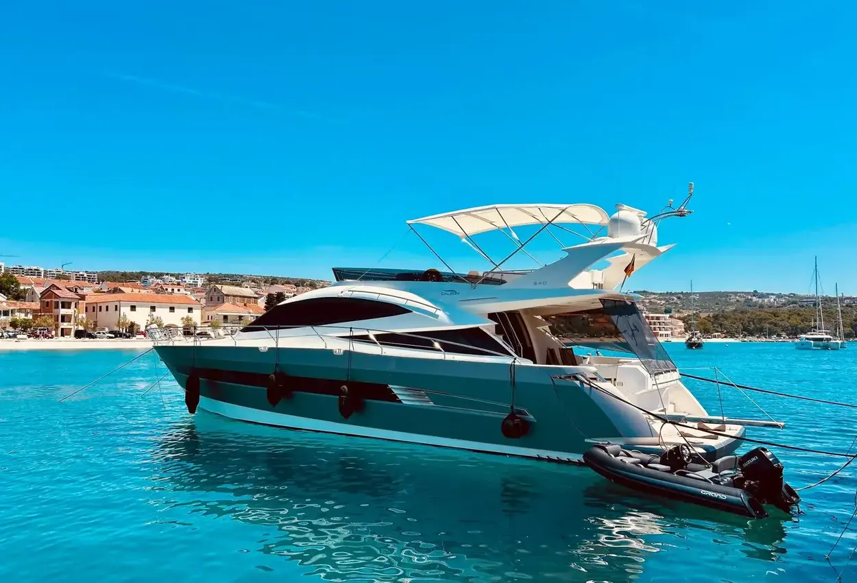 Galeon 640 FLY