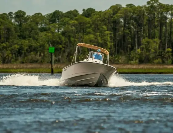 Edgewater 188 CC