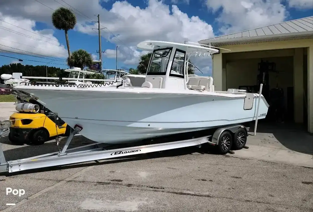 Sea Hunt Gamefish 27 CB