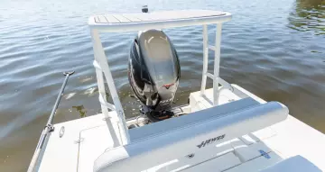 Thumbnail von Hewes 16 Redfisher