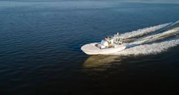 Thumbnail von Hewes 16 Redfisher